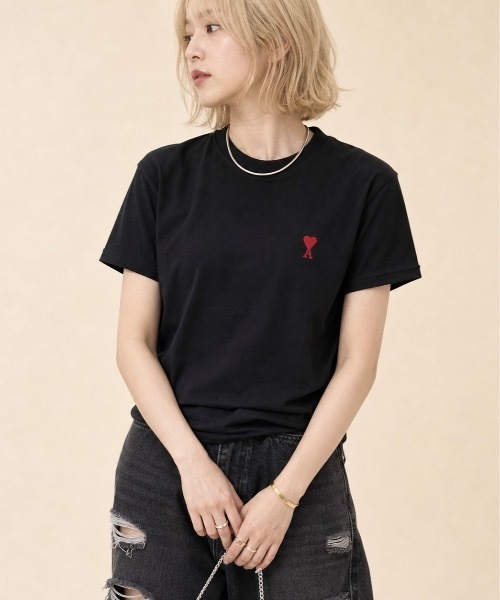 AMI PARIS AMI SMALL HEART LOGO футболка с коротким рукавом BFUTS001-724