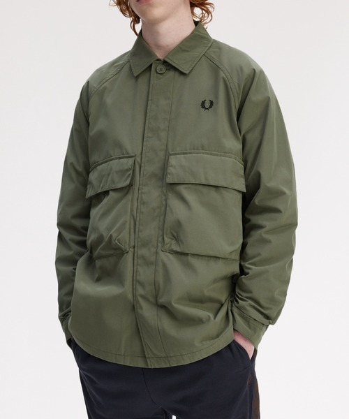 Raglan Utility Overshirt — раглан-овершейр в утилитарном стиле