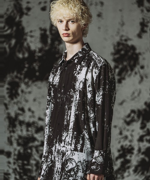 NO ID. — Abstracts Print Long Shirt — длинная рубашка с абстрактным принтом