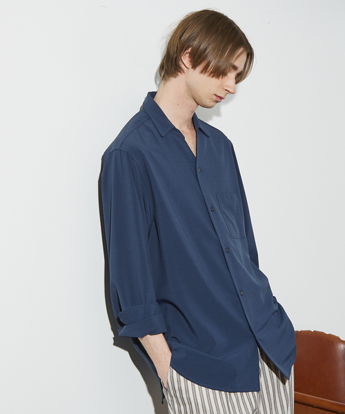 V‑neck Skipper Shirt — футболка‑скиппер / егерькеа / стрейч