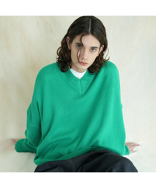 V-neck Overfit Knit — трикотаж V-образный, оверсайз, 6 цветов