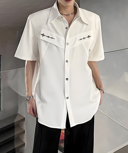 [Коллекция 26 весна/лето] Metal Parts Gimmick Half-sleeve Tee — футболка с металлическим декором