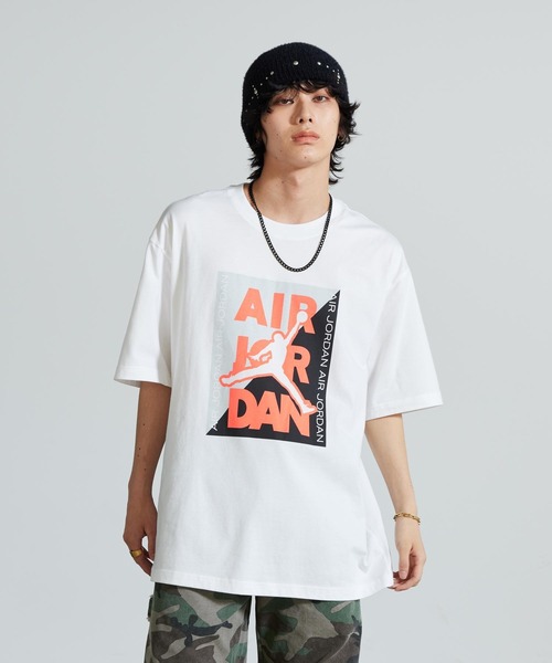 Jordan Men’s Graphic T‑Shirt IF3112-100 — белая футболка Jordan с принтом