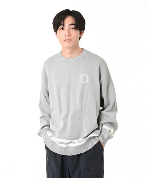 Лайнинг‑нит плёо‑овер (lining knit pullover) — свитер пуловер