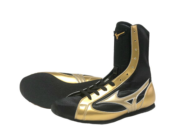 Mizuno боксерские перчатки средний рост черно‑золотые с золотой отделкой, оригинальная сумка для бокса (комплект)