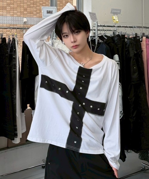 [Never mind the X] кросс-принт лонгслив / Oversized cross print long-sleeve T-shirt