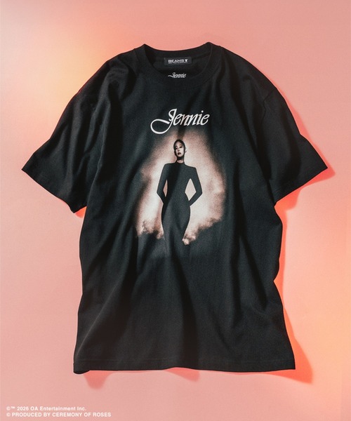 JENNIE Photo T-shirt ②