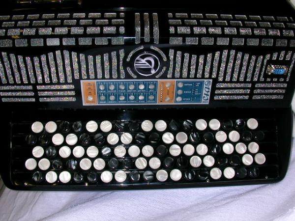 MIDI-аккордеон итальянского производства SEM CIAO Button (без ридов, MIDI-аккордеон)