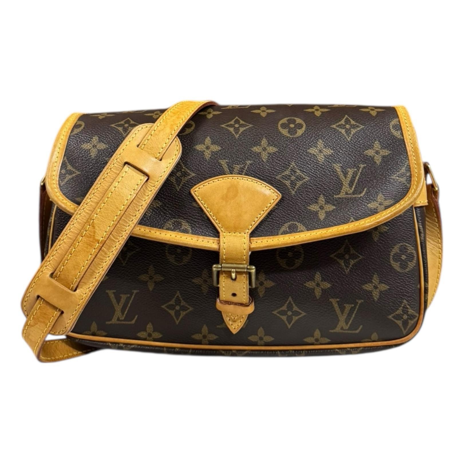 Сумка Louis Vuitton Sologne Monogram через плечо, канва Monogram, M42250, коричневая, женская, LOUIS VUITTON, б/у