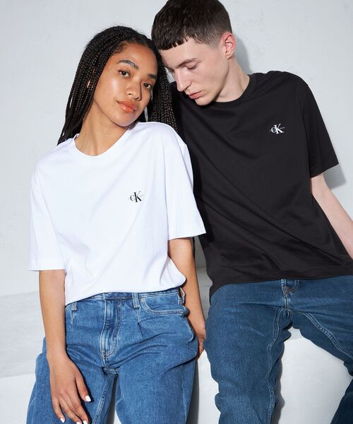 [WEB限定] Calvin Klein CK логотип — комплект из 2 футболок, белый×черный, белый×бронзовый.