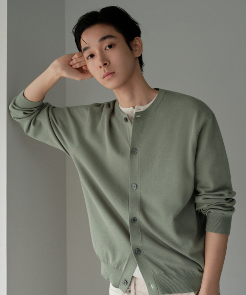 Wool sham double compact round neck cardigan [Light Khaki] — шерстяной кардиган