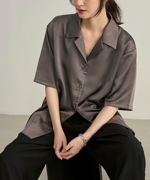 Open collar satin shirt — рубашка с открытым воротником из сатина