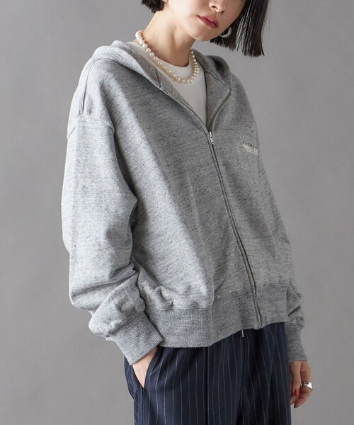 SHIPS NINE CASE: Logo Hoodie