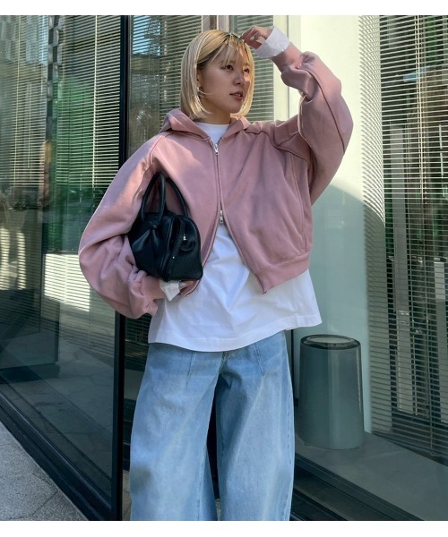 Cropped Hoodie — укорочённая худи