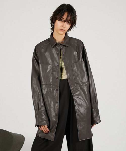 Synthetic Leather Overshirt — синтетическая кожаная оверсорочка