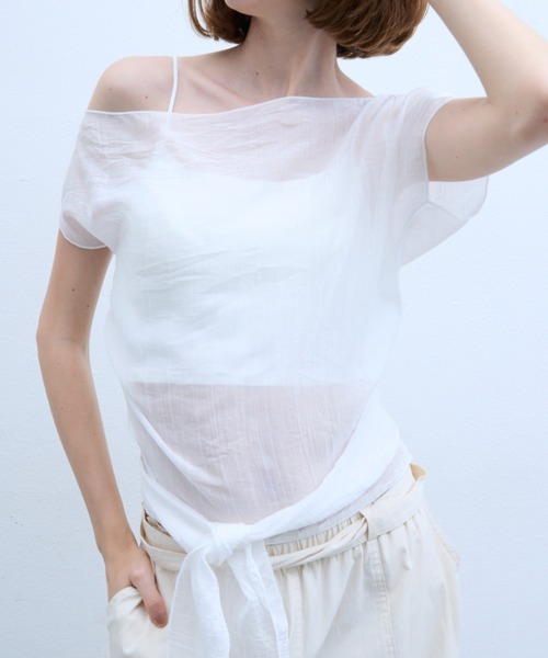 Тай付き sheer asymmetric blouse — блуза с завязками и шифоновой вставкой