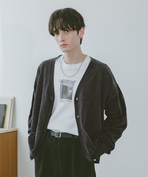 High‑germornit V‑neck cardigan — вязаный кардиган с V‑образным вырезом