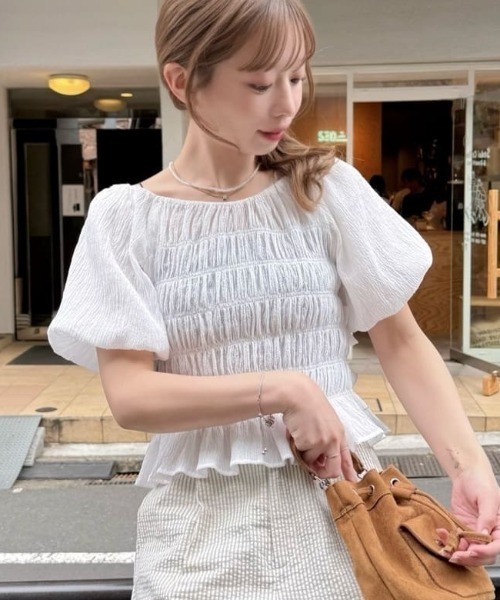 Sharing puff blouse — блузка с объемными рукавами, женская