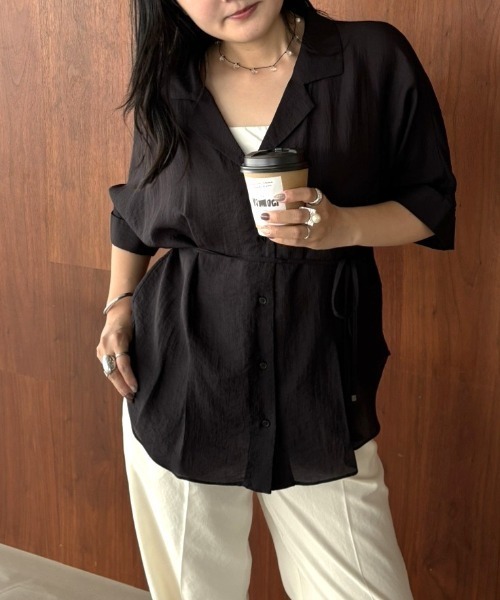 T-shaped shirt — тужурка