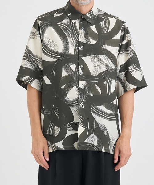 [UJOH HOMME] Separate Half Sleeve Shirt — рубашка с коротким рукавом, особый крой
