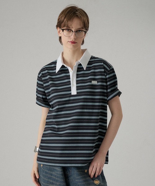 Multi Border Polo Tee with Heart Button — многоцветное полосатое поло с пуговицей‑сердцем