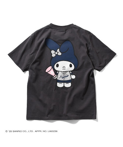 Sanrio×Homegame MY MELODY UNIFORM TEE BLACK HG2501102 — футболка с принтом, поло‑стиль, короткий рукав