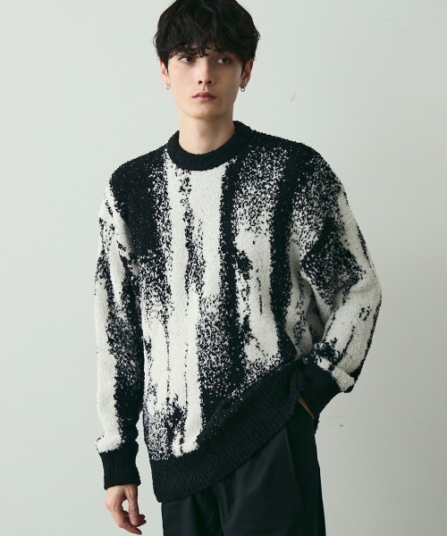 Soft‑Touch Abstract Knit Sweater / мягкий вязаный свитер с абстрактным узором