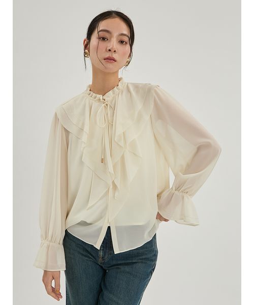 Раффл‑リボンブラウス (Ruffle Ribbon Blouse)