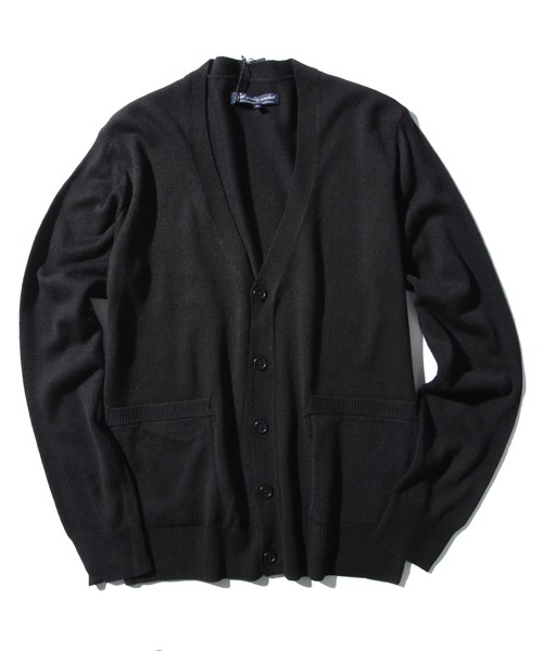 V‑neck cardigan — V‑образный кардиган