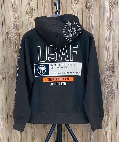 SHEETING PATCHED ZIP PARKA 'FLYING TIGERS' — парка с заплатами и молнией 'FLYING TIGERS'