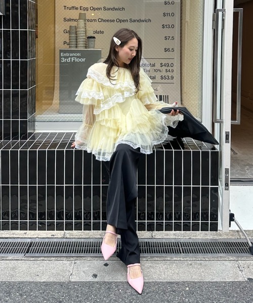 Ruffle Tulle Tops & Mini Dress — оборчатая тюлевая туника и мини‑платье.