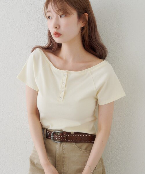 Oversize & Border — оффшорный короткий рукав tee (без принта)