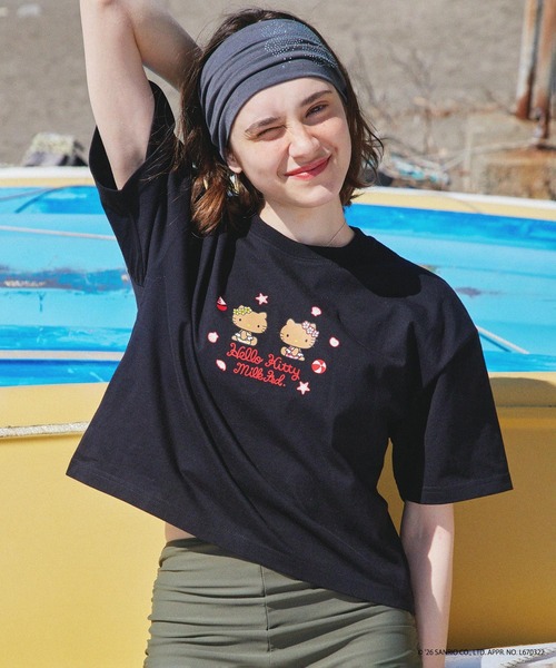 MILKFED. × HELLO KITTY — футболка SUN‑KISSED F2F S/S