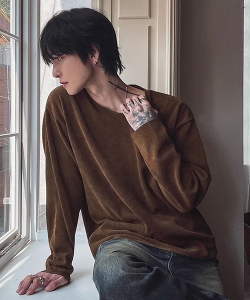 NOWLE V‑neck Long‑sleeve Rib Tee — хлопковая длинная футболка с V‑вырезом, Catsow
