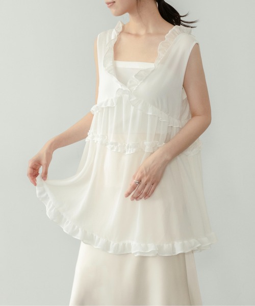 on:nue — V‑neck T‑shirt / 2026 SS COLLECTION (с видео «как носить»)