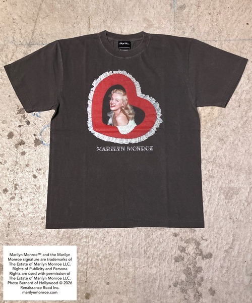 [MARILYN MONROE] фотопринт футболка Pigment dyed Vintage — унисекс, хартфрем