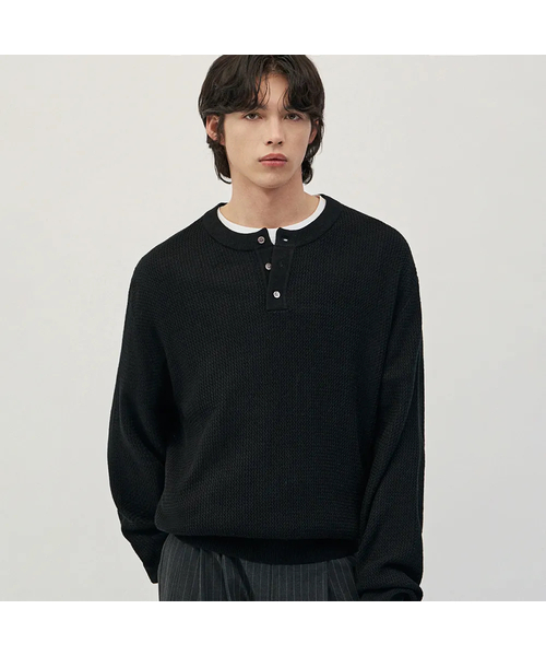 Eigion Seamoverfit Henley — черная свободная футболка-поло