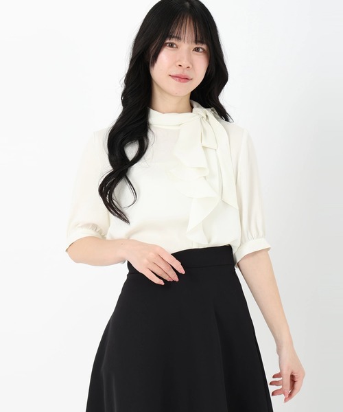 Селемони‑офисней рекомендуемая item — Luffle Ribbon Frill Blouse