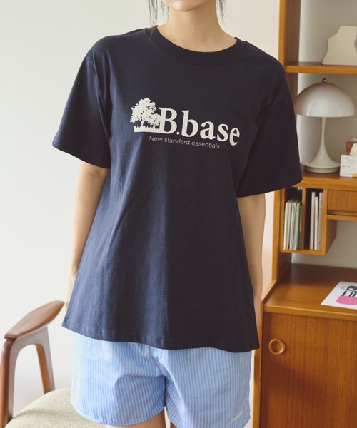 B.base Tree Tee — футболка с принтом B.base Tree