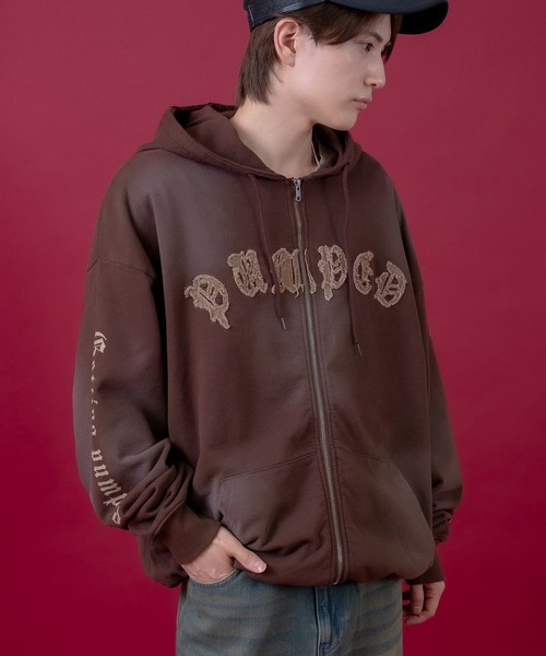 刺しゅうロゴ Sweet Jip Parker — свитшот с вышитым логотипом «Sweet Jip Parker»