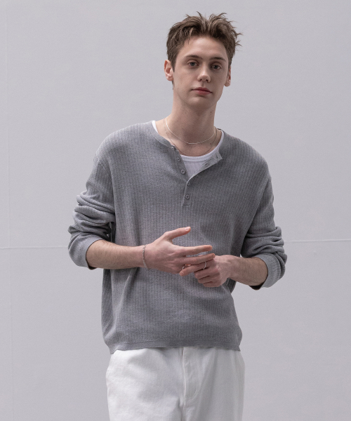 Light Henley Neck Knit T‑shirt [серый]