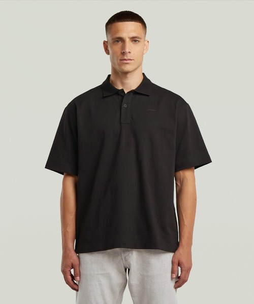 Loose Polo — свободное поло в стиле Garment Washing, point over logo