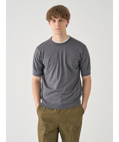 Половинчатая футболка из коттона — T‑shirt T‑shatsu