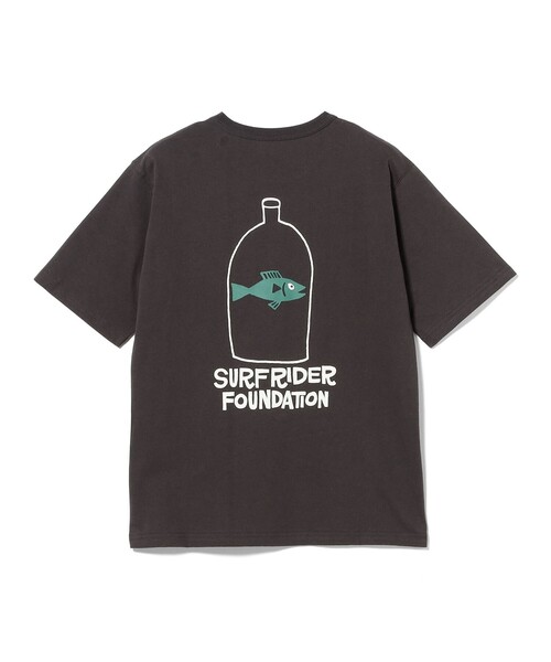 NEW ERA × SURFRIDER FOUNDATION × YUSUKE HANAI — футболка «Worship Cotton» с фирменным принтом.