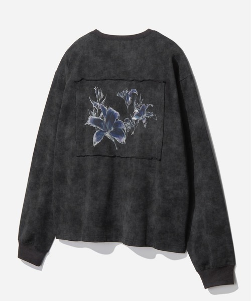 Pigment back print henley neck cut (HARE) — футболка с принтом на спине, henley‑вырез (HARE)