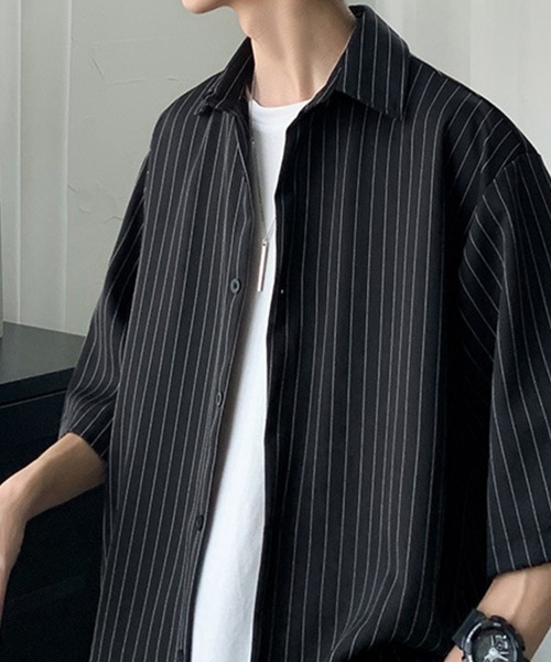 Pinstripe Oversized Shirt — рубашка оверсайз в тонкую полоску