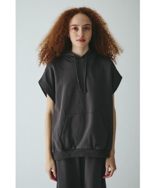 Box cut hoodie — толстовка Box Cut с воротником‑стойкой