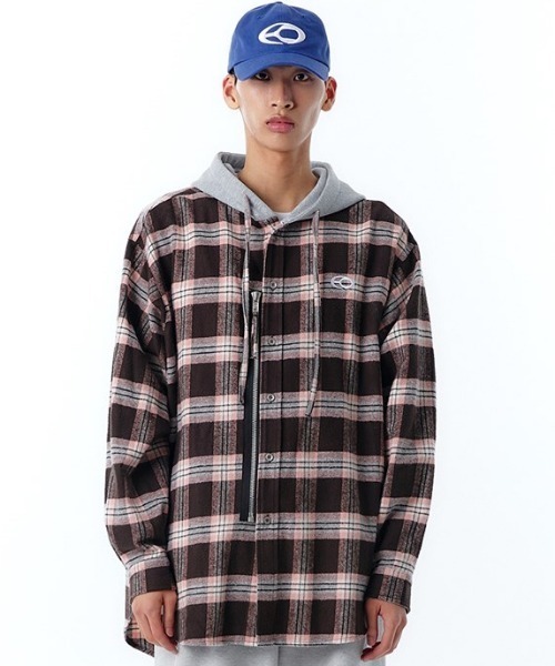 OY/Our CHECK ZIPPER HOODIE SHIRTS — клетчатая рубашка‑худи на молнии.