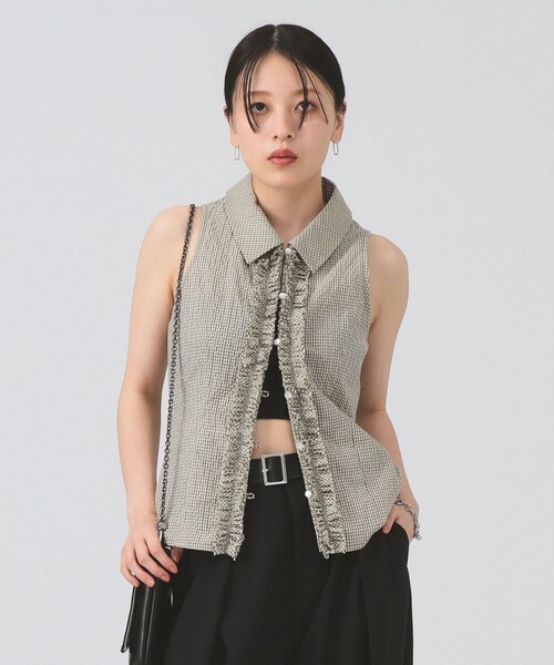 [8/6 распродажа] Sucker check frill no‑sleeve shirt — сорочка с фалдами без рукавов