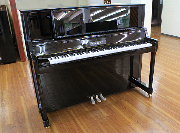 KAWAI K400 #2788851 — новое усиленное фортепиано, стандартный размер, пианино / первая настройка / сервисные аксессуары, выбор из 6 предм.